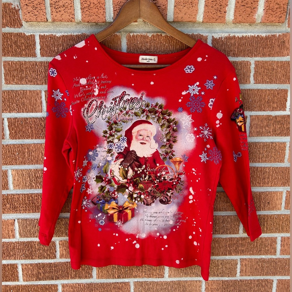 Studio Gem Q. Christmas Santa Top